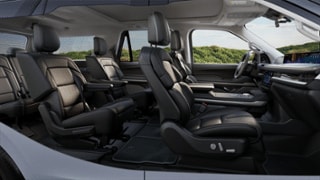 2025 Lincoln Lincoln Navigator Internal Image 1
